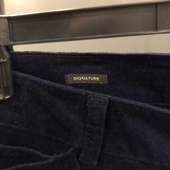Talbots size 10p, navy felt signature pants. - Picture 3 of 6